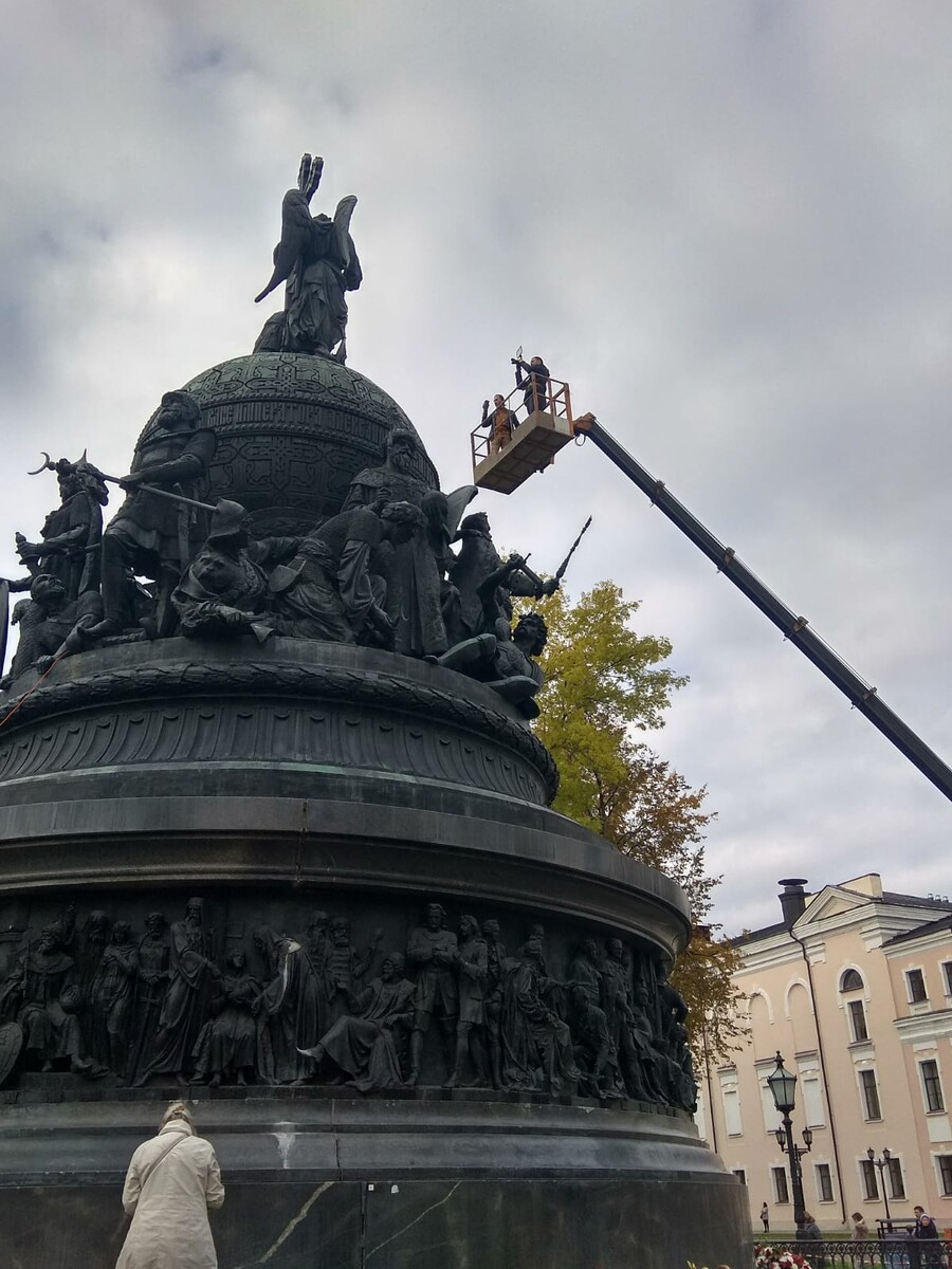 Памятник Тысячелетию России, обследование